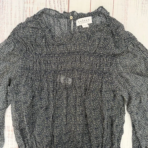 Velvet by Graham & Spencer Navy and White Blen top Size M - Picture 7 of 10